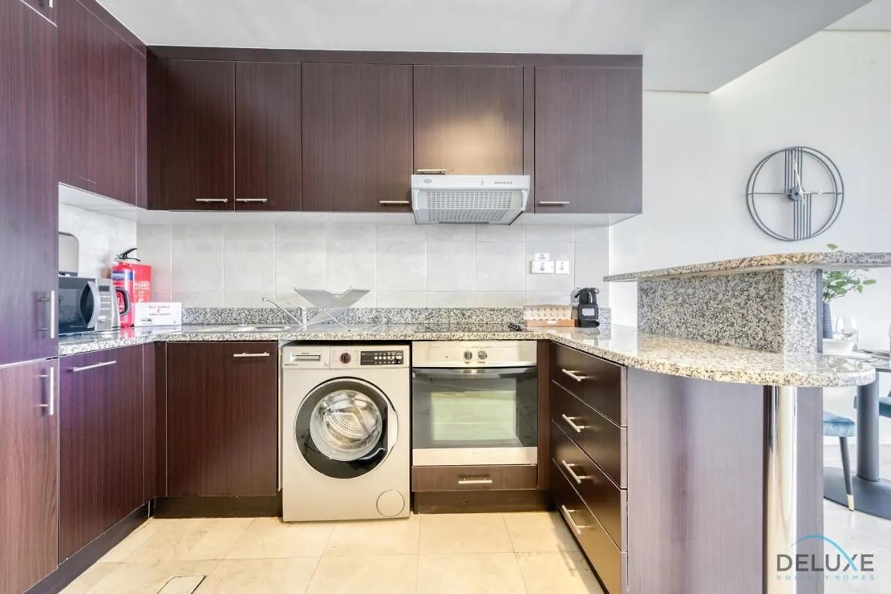 Best Value Modern 1Br With Pool & Stunning Views By Deluxe Holiday Homes Dubai